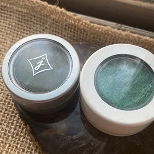 Colourpop eyeshadow green two for the price of one make up